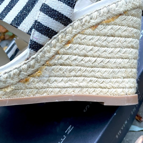 WOMENS STEVE MADDEN STRIPED “STUNNER” ESPADRILLES/ SANDALS   -8.5 - NIB ! - Picture 9 of 15